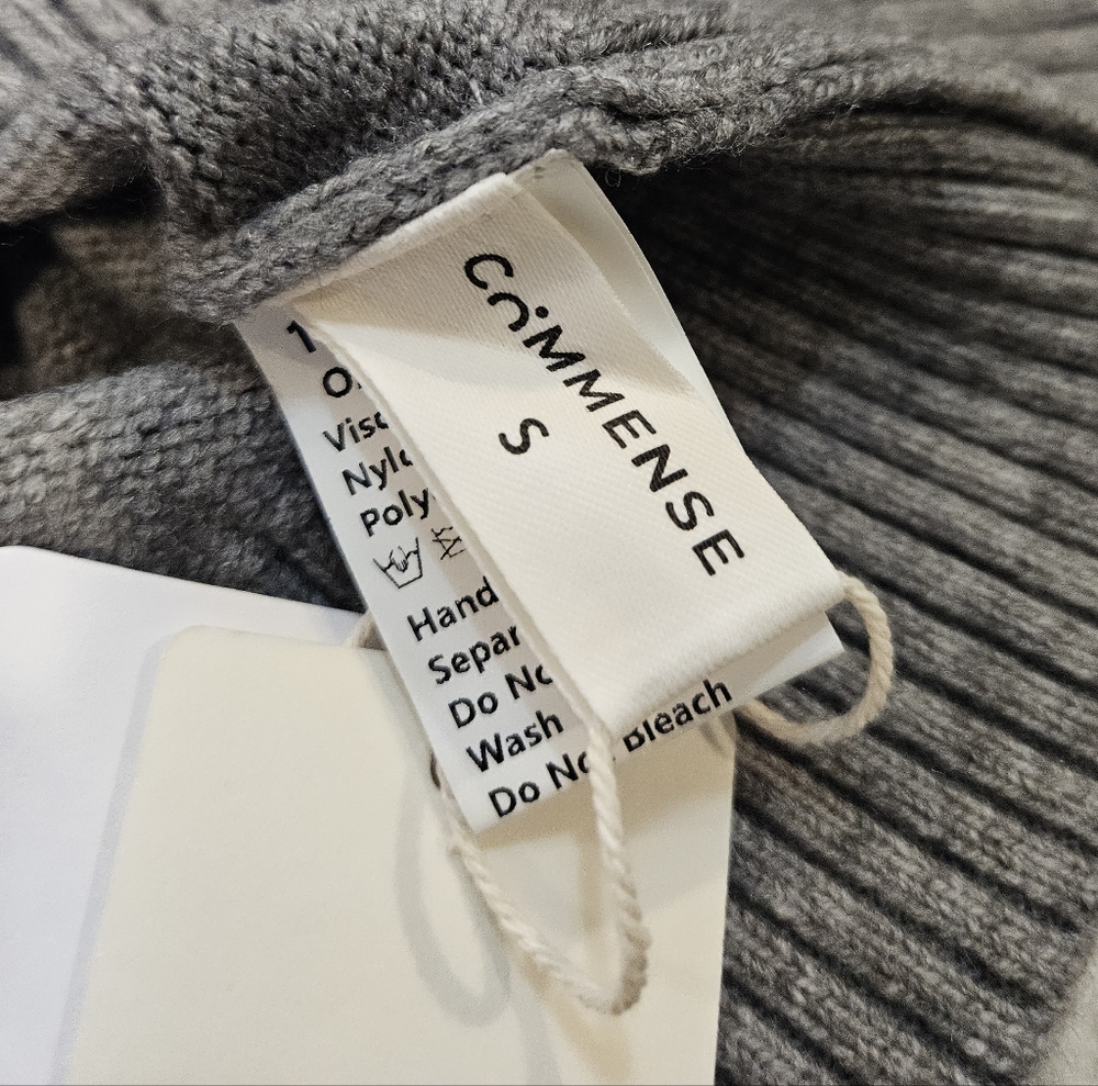 Commense Gray Sweater with Blue Denim Collar - Picture 4 of 8